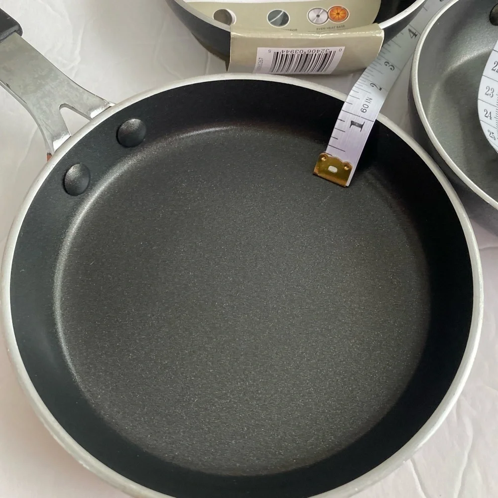 Set of 3 mini pans